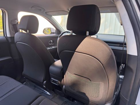 Used 2024 Hyundai Ioniq 5 SEL RWD image 32