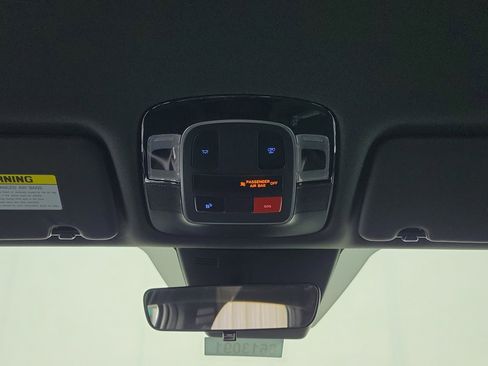 New 2025 Hyundai Santa Cruz SE image 8