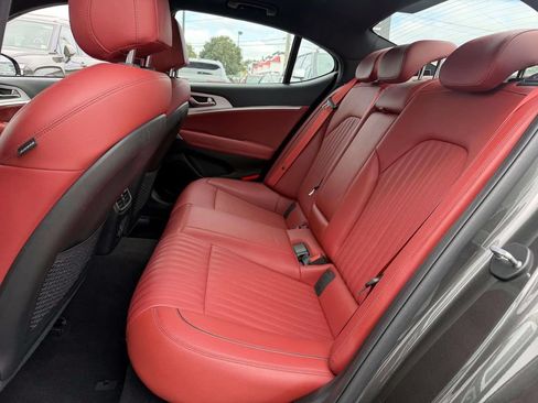 Certified 2023 Genesis G70 2.0T w/ Sport Prestige Package RWD image 12