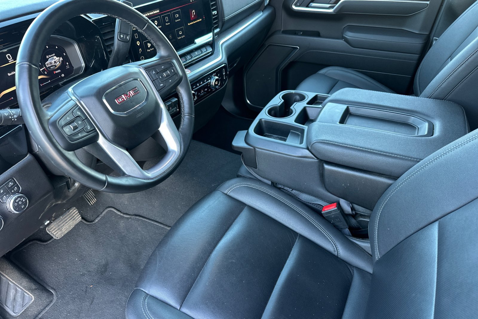Used 2026 GMC Sierra 1500 SLT AWD/4WD image 10