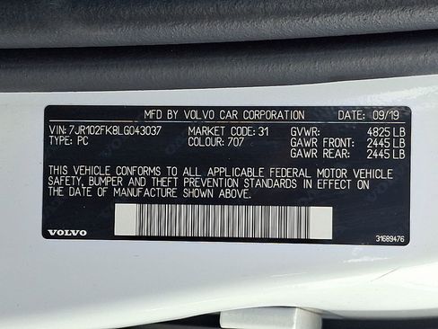 Used 2020 Volvo S60 T5 Momentum w/ Protection Package Premier image 28