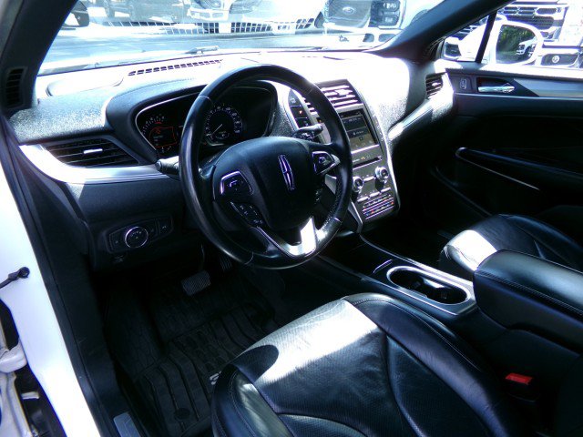 Used 2019 Lincoln MKC Reserve w/ MKC Technology Package FWD image 14