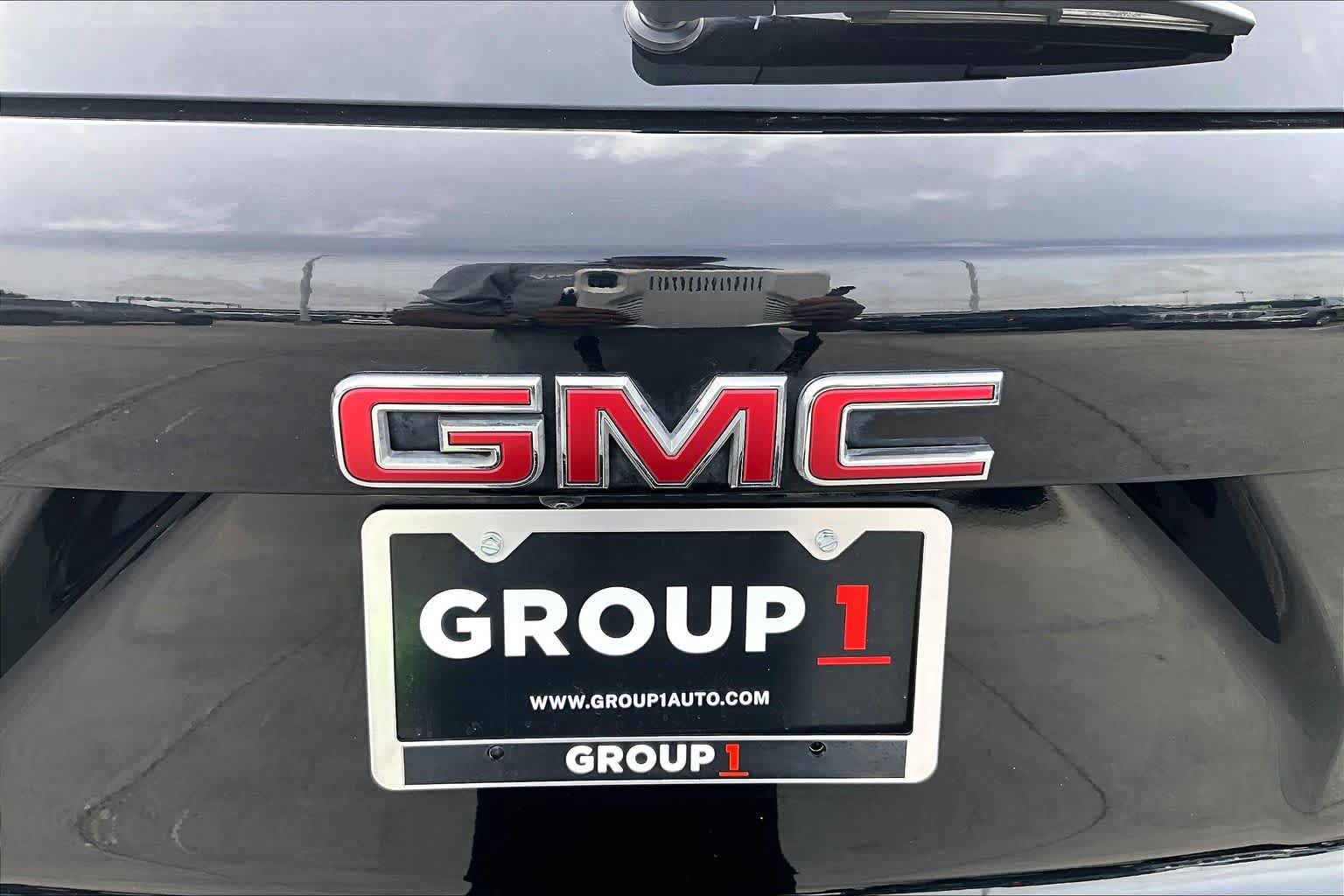 Used 2026 GMC Terrain Elevation w/ Black Edition FWD image 10