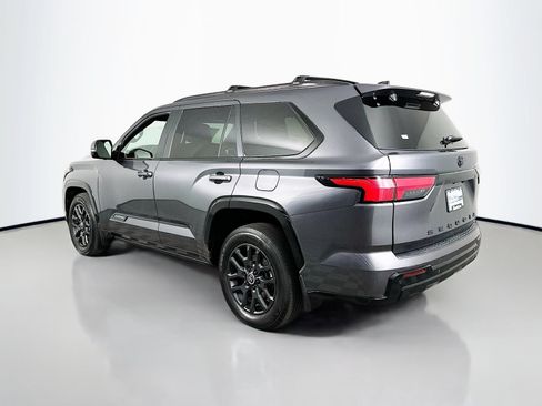Certified 2024 Toyota Sequoia Platinum AWD/4WD image 5
