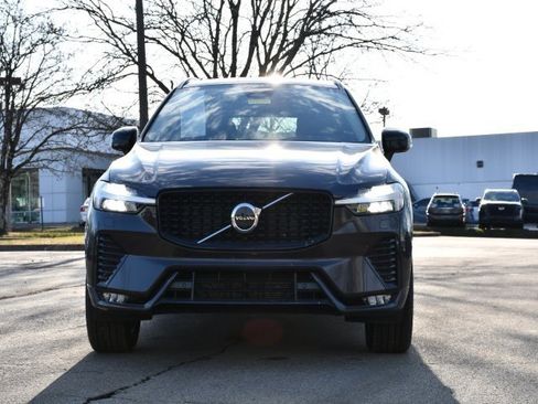 Certified 2025 Volvo XC60 B5 Plus w/ Climate Package image 2