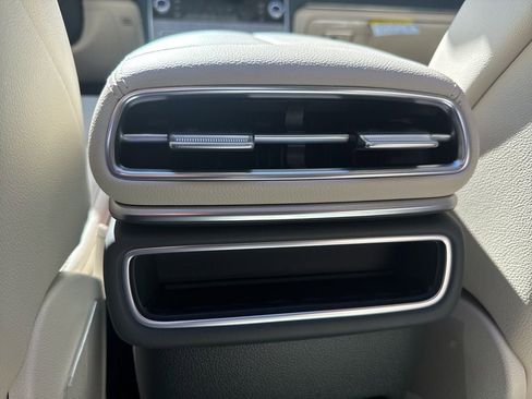 New 2026 Genesis GV80 2.5T Select image 27