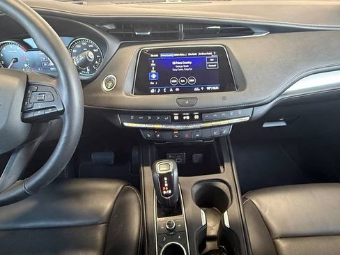 Used 2019 Cadillac XT4 Premium Luxury w/ Driver Assist Package AWD/4WD image 3