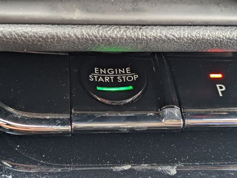 Used 2023 Lincoln Corsair Reserve w/ Equipment Group 201A image 27