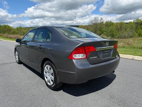 Used 2010 Honda Civic LX image 6