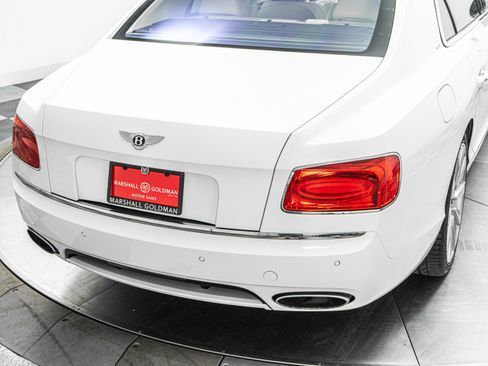 Used 2017 Bentley Flying Spur W12 AWD/4WD image 37