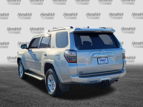 Used 2024 Toyota 4Runner SR5 RWD image 5