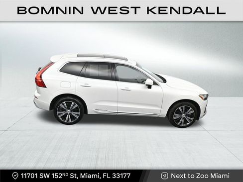 Used 2023 Volvo XC60 T8 Plus image 17
