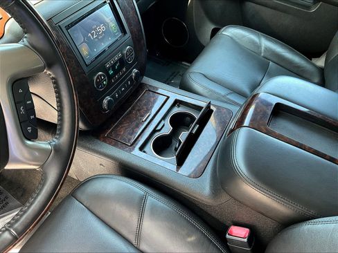 Used 2013 GMC Yukon Denali AWD/4WD image 18