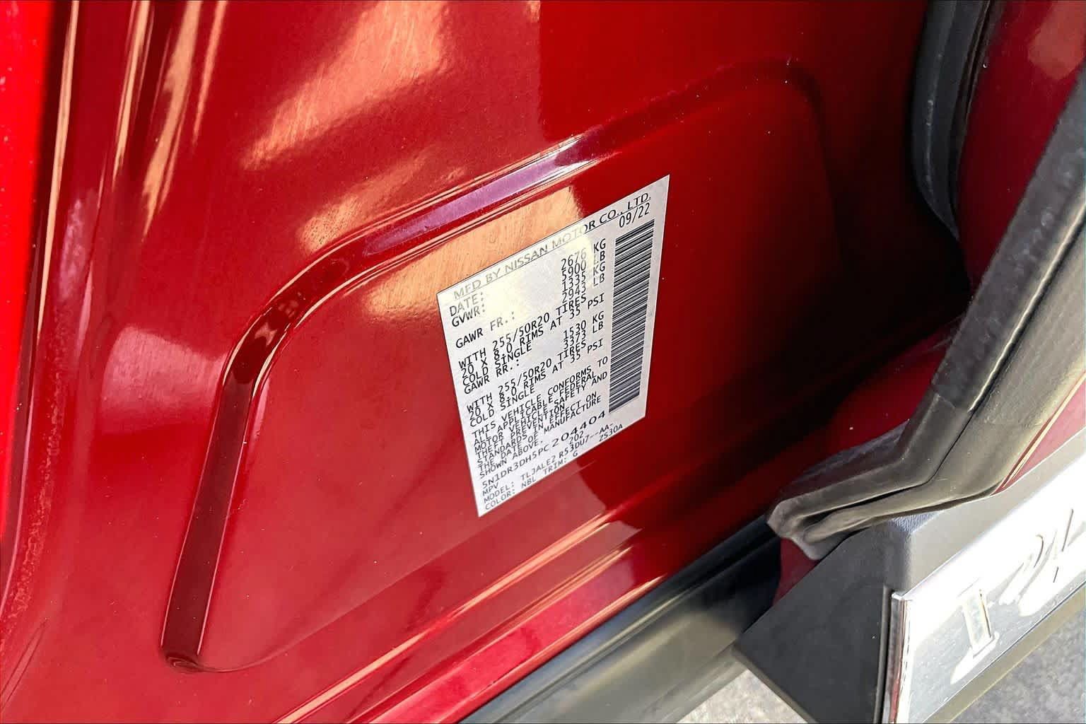 Certified 2023 Nissan Pathfinder Platinum FWD image 35