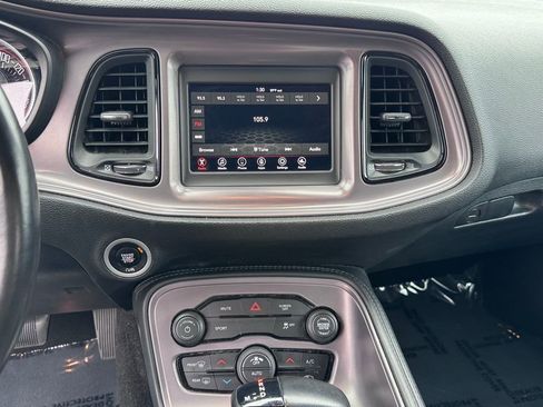 Used 2023 Dodge Challenger SXT image 20