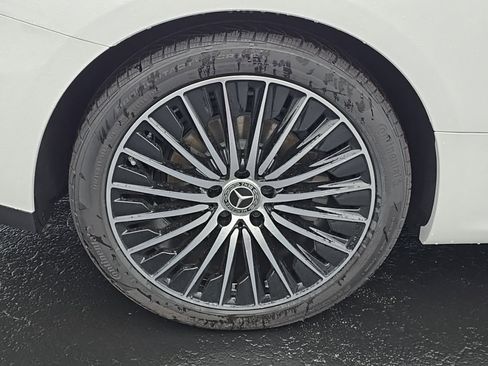 New 2026 Mercedes-Benz CLE 300 4MATIC Coupe image 7