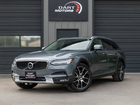 Used 2020 Volvo V90 T6 Cross Country w/ Protection Package Premier AWD/4WD image 3