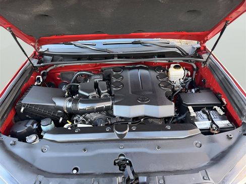 Used 2016 Toyota 4Runner Trail image 26