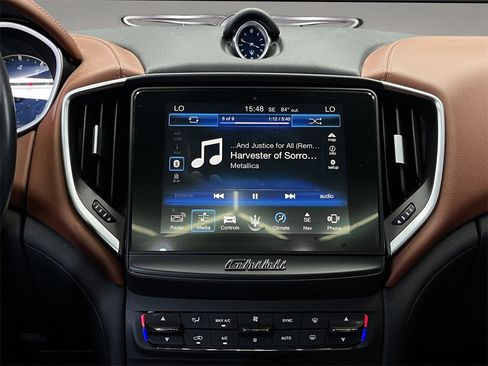 Used 2018 Maserati Ghibli image 15