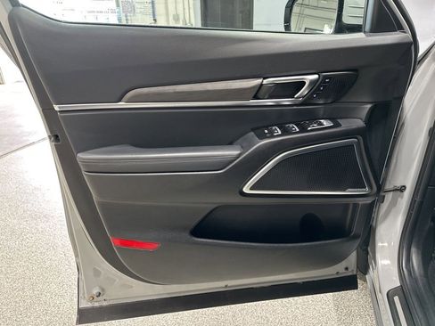 Used 2024 Kia Telluride SX Prestige X-Line AWD/4WD image 12