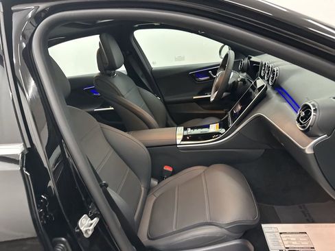Used 2025 Mercedes-Benz C 300 Sedan image 26
