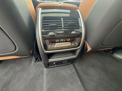 New 2026 BMW X7 xDrive40i AWD/4WD image 29