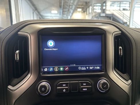 Used 2022 Chevrolet Silverado 1500 LTZ image 22