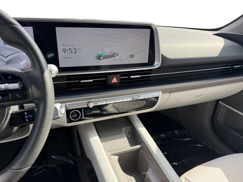 Used 2024 Hyundai Ioniq 6 SEL RWD image 12