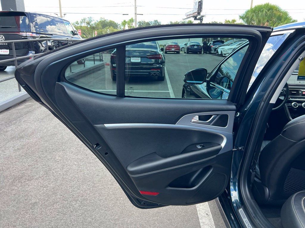 Used 2022 Genesis G70 2.0T w/ Prestige Package RWD image 46