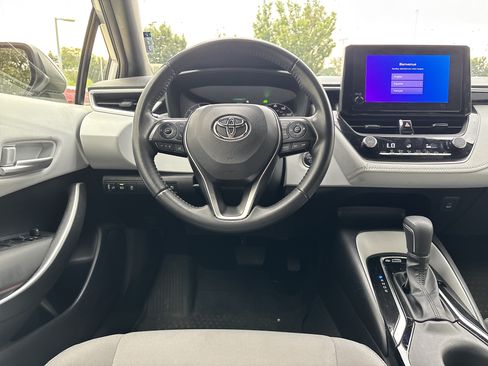 Used 2023 Toyota Corolla SE FWD image 15