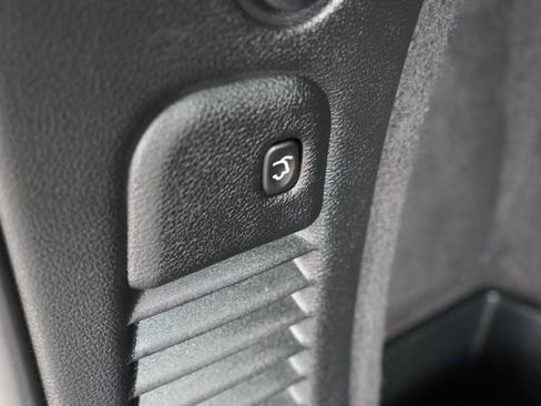 Used 2025 Dodge Durango R/T AWD/4WD image 25