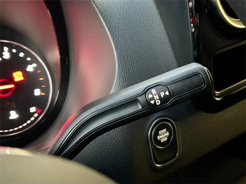 Used 2025 Mercedes-Benz Sprinter 2500 image 16