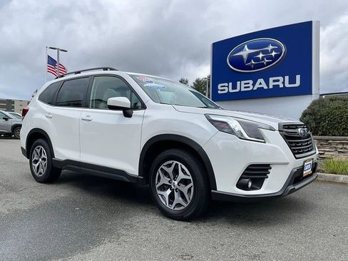 Certified 2024 Subaru Forester Premium image 2