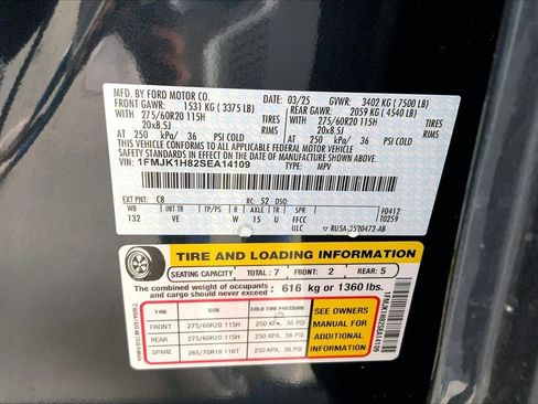 Used 2025 Ford Expedition Max Active RWD image 8