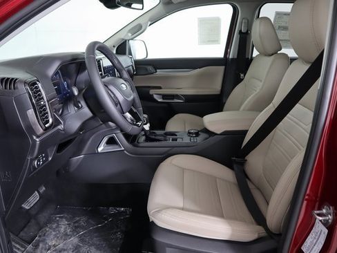 New 2025 Ford Ranger Lariat w/ Trailer Tow Package image 18