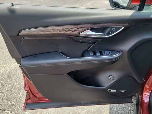 Used 2023 Buick Envision Avenir AWD/4WD image 15