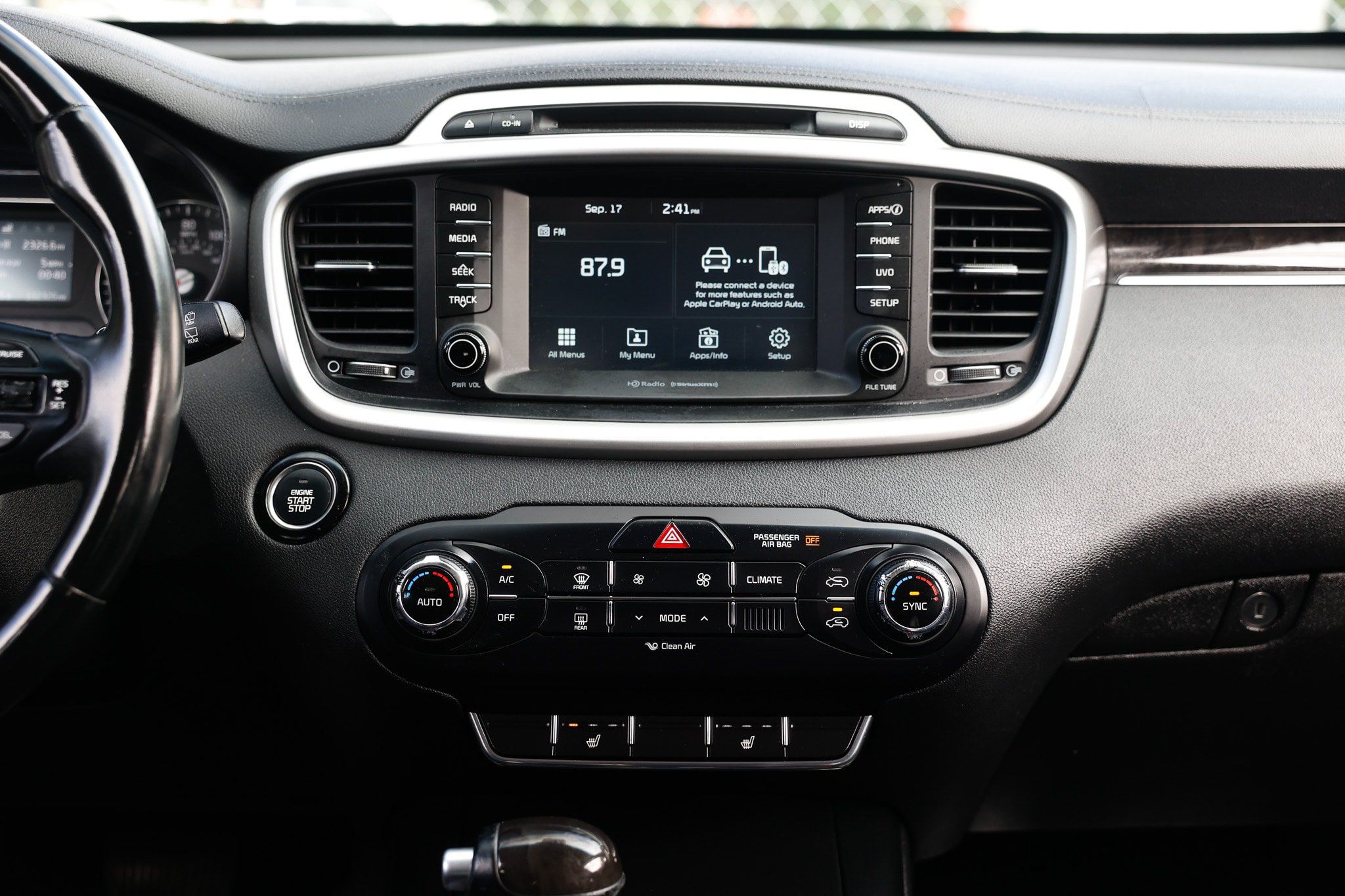 Used 2017 Kia Sorento AWD w/ LX Convenience Package image 42