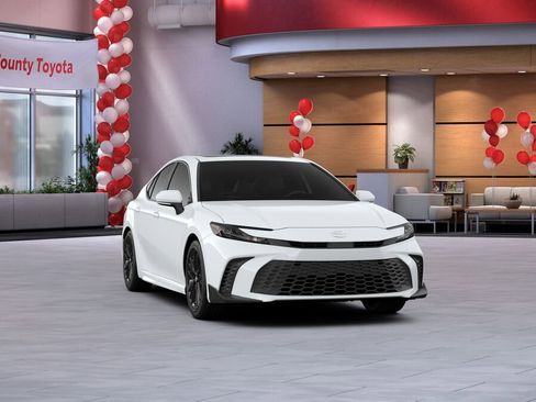 New 2026 Toyota Camry SE image 16