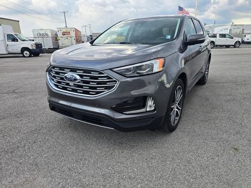 Used 2024 Ford Edge Titanium w/ Equipment Group 301A AWD/4WD image 8