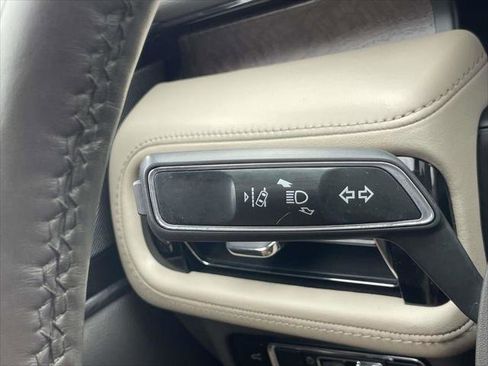 Used 2022 Lincoln Nautilus Reserve w/ Equipment Group 201A image 21