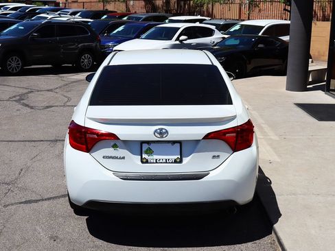 Used 2019 Toyota Corolla SE w/ Protection Package FWD image 10
