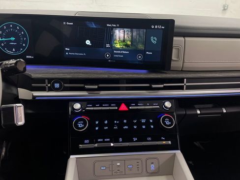 Used 2024 Hyundai Santa Fe Limited w/ Tow & Go Package image 21