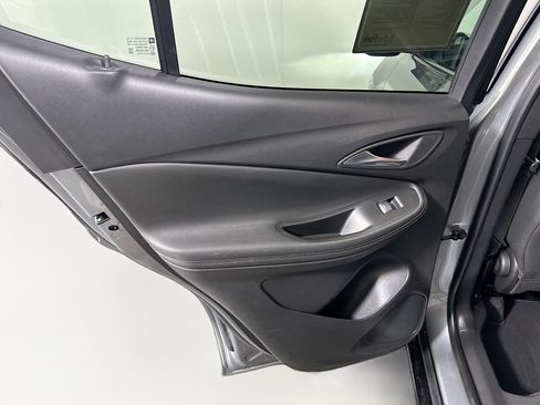 Used 2024 Buick Encore GX Sport Touring FWD image 25