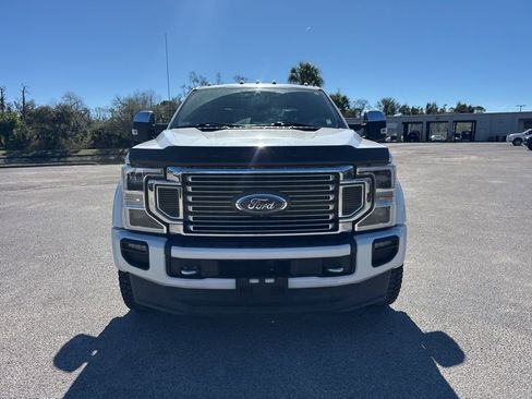 Certified 2020 Ford F450 Platinum w/ FX4 Off-Road Package image 2