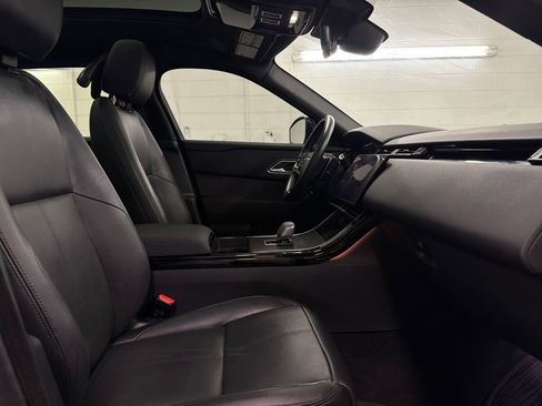 Used 2024 Land Rover Range Rover Velar Dynamic SE image 28