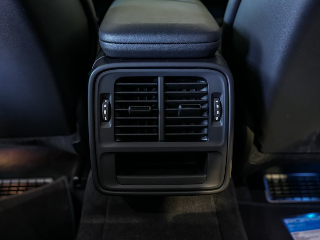 Certified 2026 Porsche Taycan AWD/4WD image 27