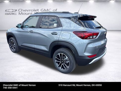 New 2026 Chevrolet TrailBlazer LT w/ Convenience Package AWD/4WD image 3