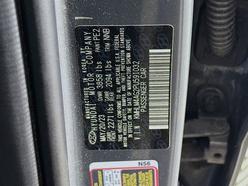 Used 2023 Hyundai Elantra SEL FWD image 40