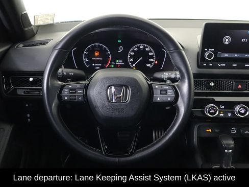 Used 2023 Honda Civic Sport image 7