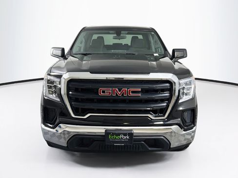 Used 2019 GMC Sierra 1500 2WD Crew Cab w/ Convenience Package image 2